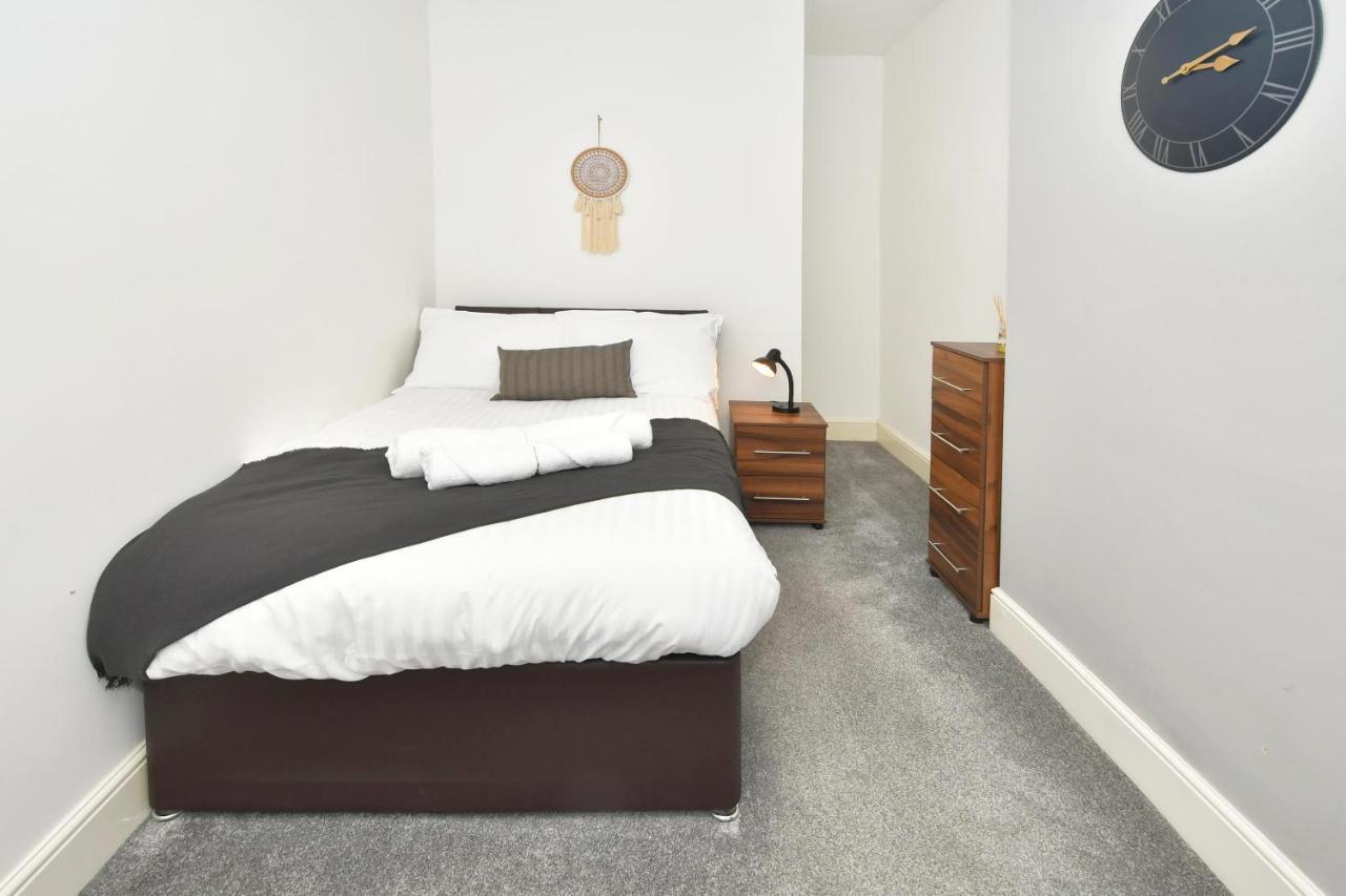 Boothen House By Yourstays Stoke-on-Trent Buitenkant foto